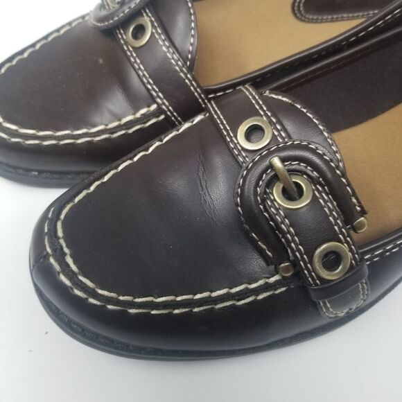 PREDICTIONS NEW WITH BOX. SIZE 7 - Picture 5 of 12